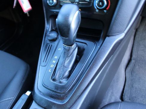 Used 2018 Ford Focus S FWD image 19