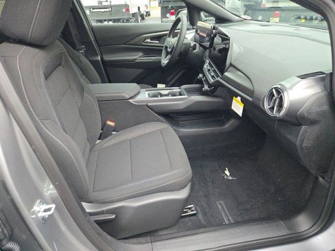 New 2026 Chevrolet Equinox EV LT w/ Comfort Package FWD image 4