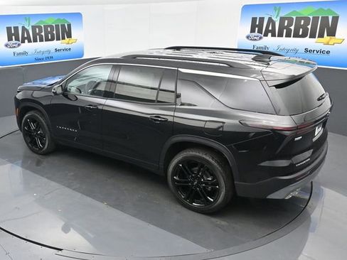 New 2026 Chevrolet Traverse LT w/ Driver Confidence Package FWD image 25