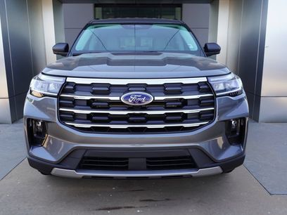 New 2026 Ford Explorer Active w/ Active Comfort Package