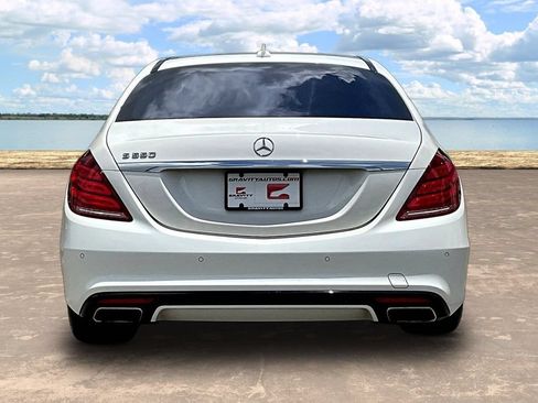 Used 2016 Mercedes-Benz S 550 Sedan image 5
