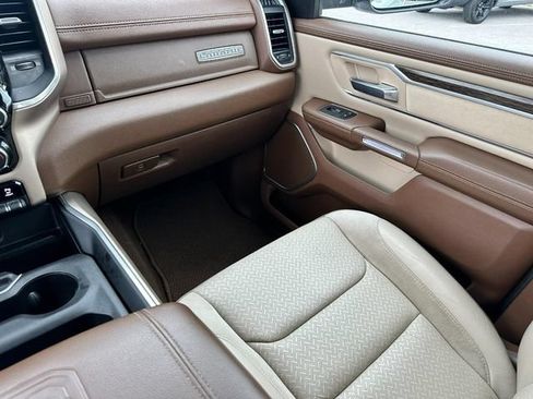 Used 2020 RAM 1500 Laramie RWD image 17