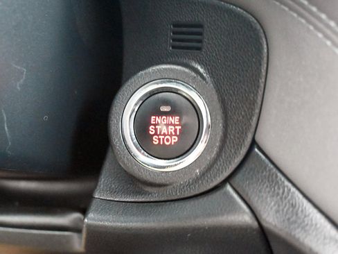 Used 2021 Subaru Outback Onyx Edition XT w/ Popular Package #2 image 8