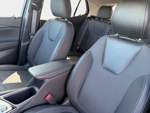 Used 2023 Buick Encore GX Select w/ Sport Touring Package image 19