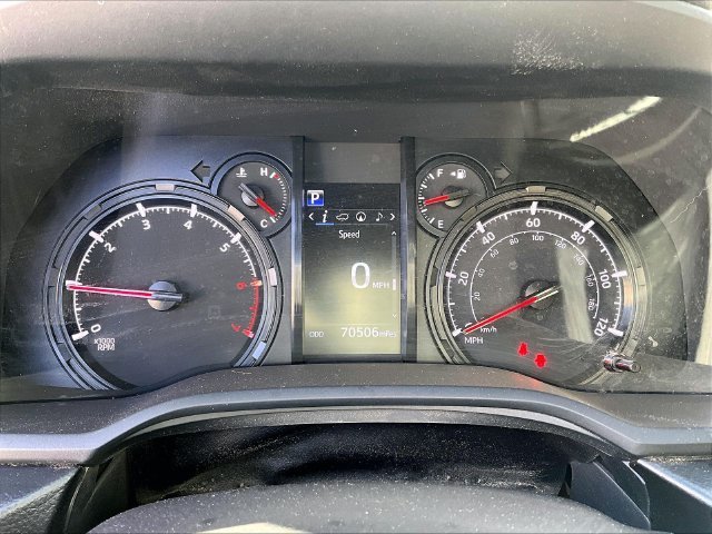 Used 2023 Toyota 4Runner SR5 Premium w/ Moonroof Package AWD/4WD image 7