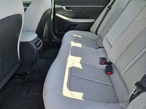 Used 2025 Hyundai Sonata SEL FWD image 21