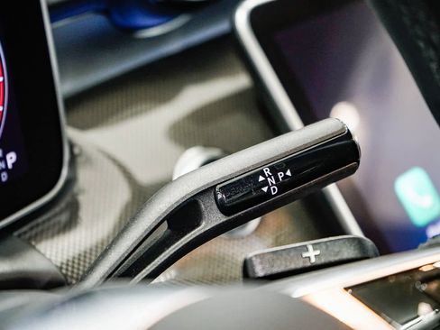 Used 2025 Mercedes-Benz C 300 Sedan image 21