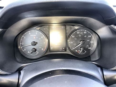 Used 2025 Nissan Altima 2.5 S FWD image 15