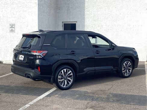 New 2025 Subaru Forester Touring image 5