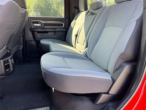 Used 2024 RAM 3500 Big Horn image 22