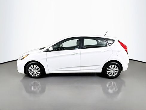Used 2014 Hyundai Accent GS image 2