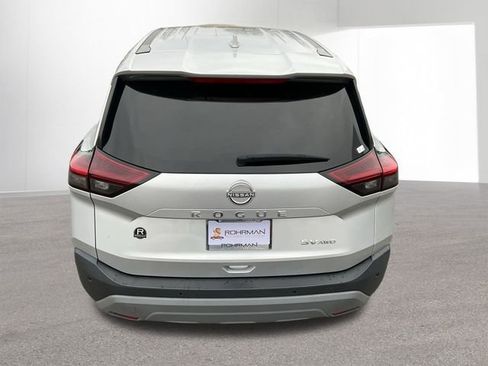 Certified 2023 Nissan Rogue SV image 31