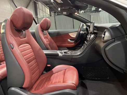 Used 2018 Mercedes-Benz C 300 4MATIC Cabriolet image 26