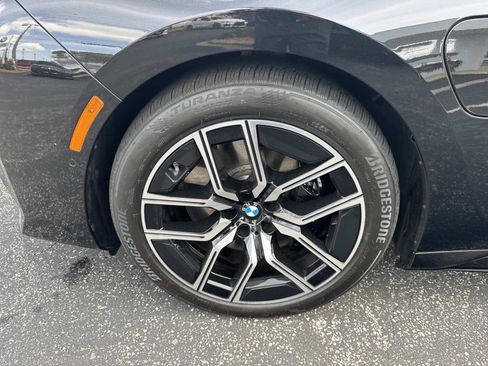Certified 2026 BMW 750e xDrive w/ Premium Package AWD/4WD image 14