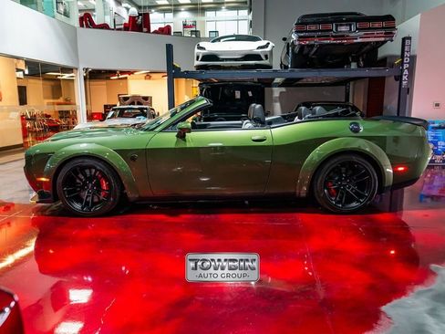 Used 2023 Dodge Challenger SRT Hellcat RWD image 14