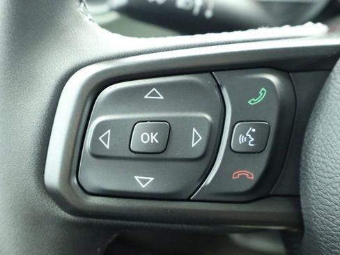 New 2026 Jeep Gladiator Mojave w/ Safety Group AWD/4WD image 35
