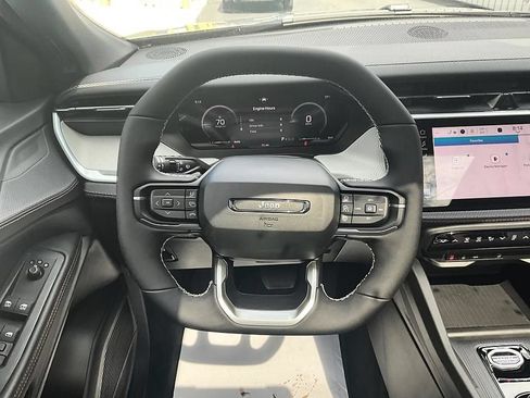 New 2026 Jeep Cherokee Limited AWD/4WD image 32
