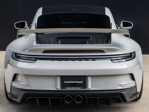 Certified 2022 Porsche 911 GT3 RWD image 11