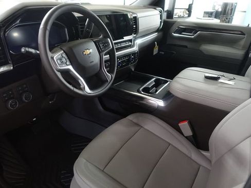 New 2026 Chevrolet Silverado 2500 LTZ w/ LTZ Convenience Package AWD/4WD image 10