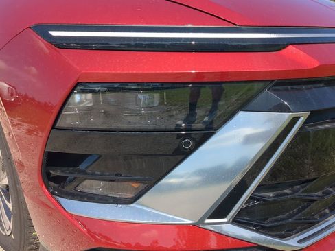 New 2025 Hyundai Sonata Limited image 17