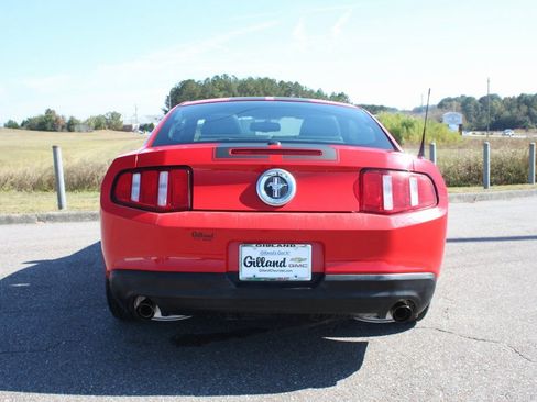 Used 2011 Ford Mustang Premium image 16
