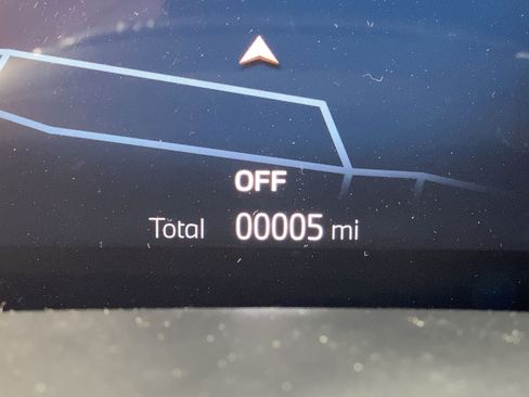 New 2026 BMW X5 sDrive40i w/ Executive Package image 27