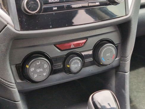 Used 2019 Subaru Crosstrek 2.0i Premium image 22