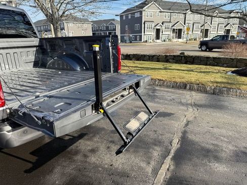 Used 2022 Ford F150 XLT w/ Equipment Group 302A High image 19