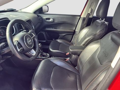 Used 2018 Jeep Compass Limited AWD/4WD image 12