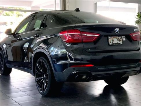 Used 2018 BMW X6 sDrive35i RWD image 5