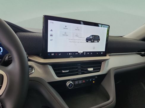 New 2026 Ford Explorer Active RWD image 11