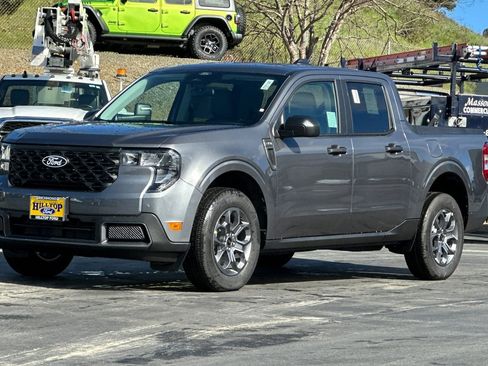New 2026 Ford Maverick XLT image 15