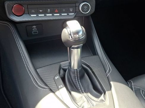 Used 2025 Ford Mustang GT Premium RWD image 11