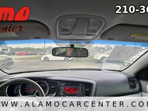 Used 2011 Kia Optima LX FWD image 36