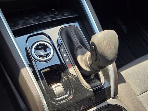 New 2026 Chevrolet Colorado W/T w/ WT Custom Package AWD/4WD image 24