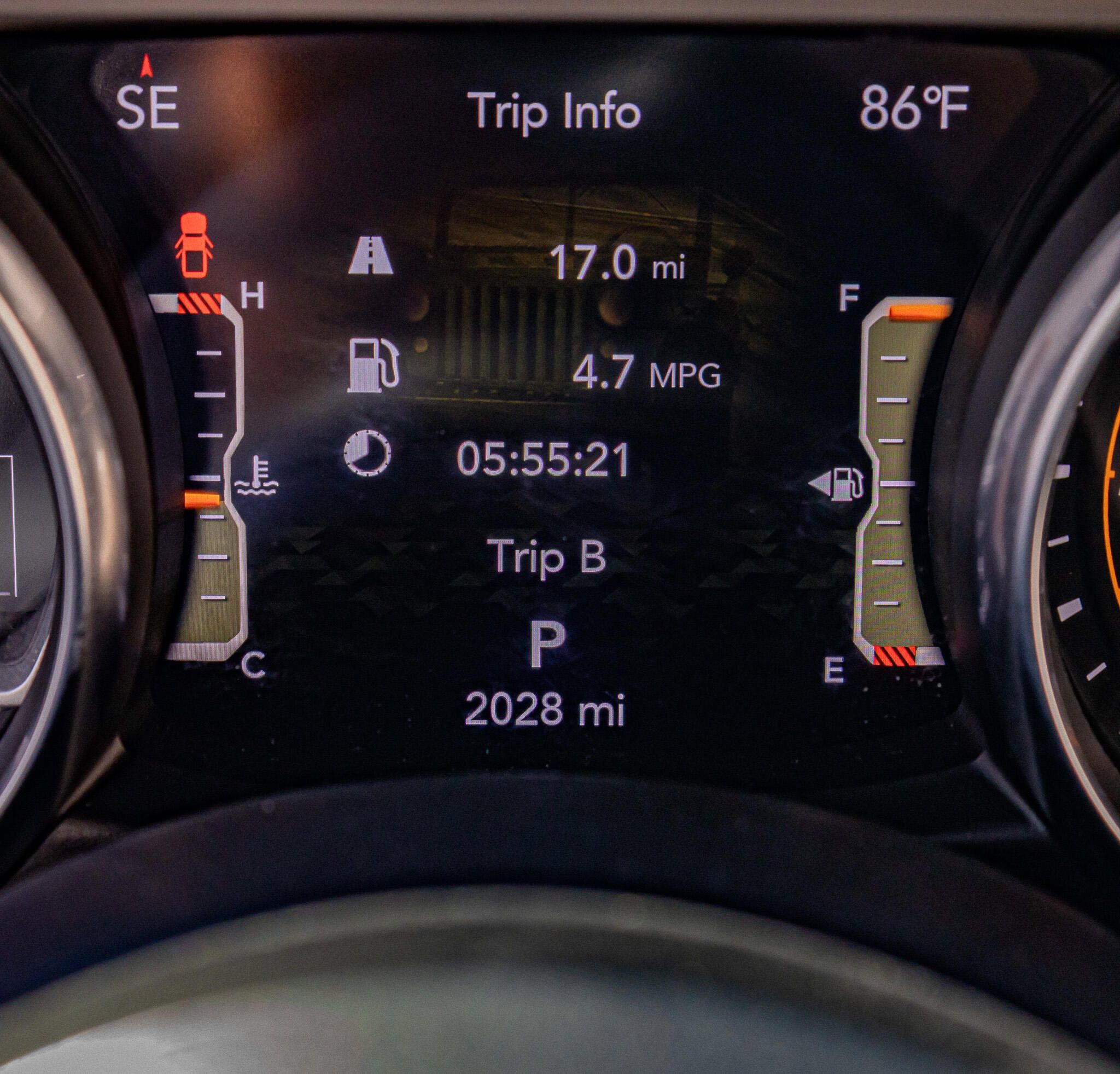 Used 2023 Jeep Gladiator Sport AWD/4WD image 21