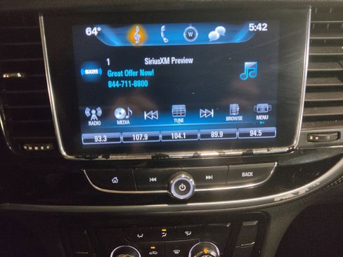 Used 2021 Buick Encore Preferred FWD image 25