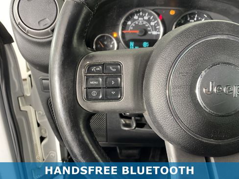 Used 2013 Jeep Wrangler Moab image 15