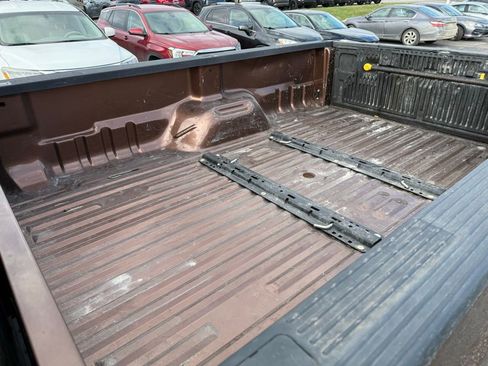 Used 2012 Ford F350 Lariat w/ Lariat Interior Pkg image 2