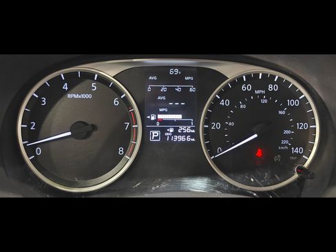 Used 2023 Nissan Versa S FWD image 36