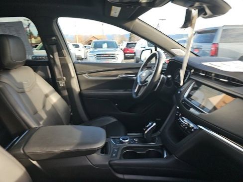 Used 2022 Cadillac XT5 Sportv image 25