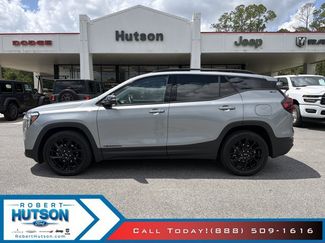 Used 2023 GMC Terrain SLT w/ Elevation Edition FWD video 1