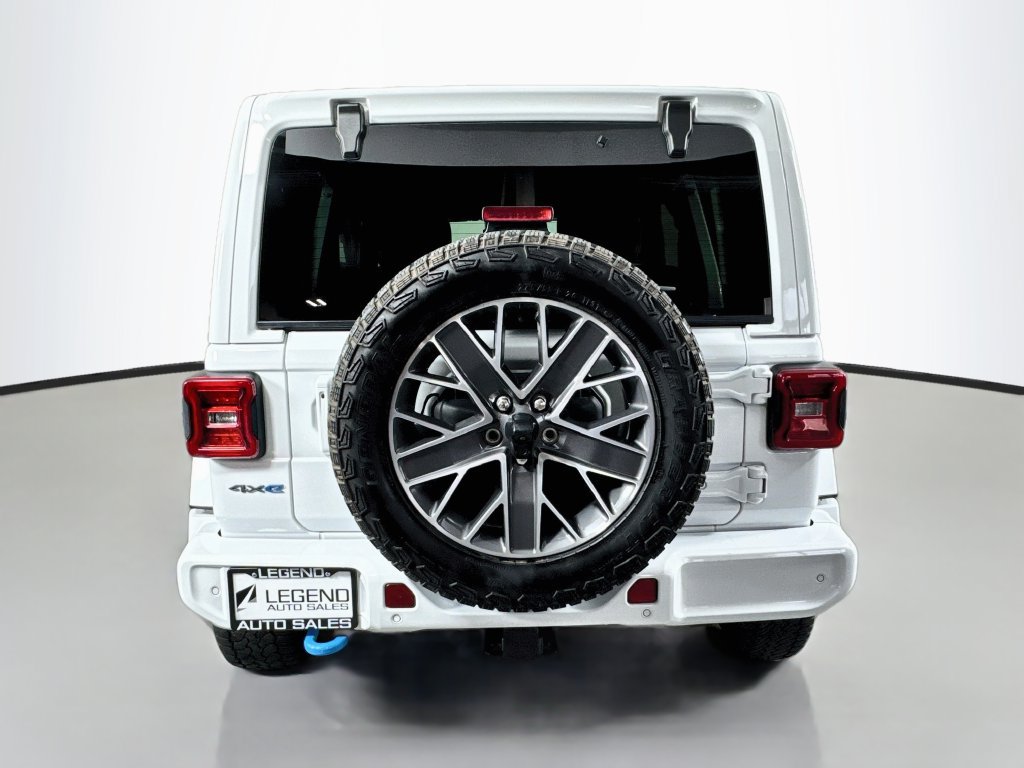 Used 2024 Jeep Wrangler High Altitude AWD/4WD image 8