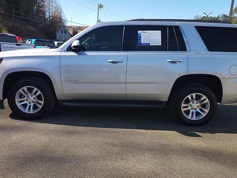 Used 2020 Chevrolet Tahoe LT image 6