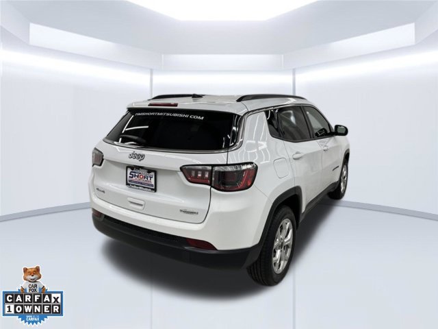 Used 2025 Jeep Compass Latitude AWD/4WD image 4