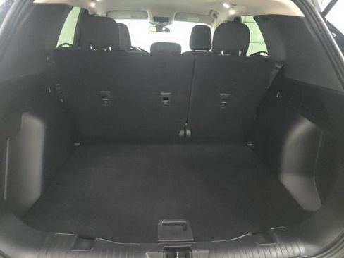 Used 2025 Ford Escape Active AWD/4WD image 11