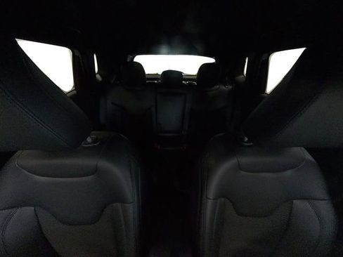 New 2026 Jeep Compass Latitude image 37