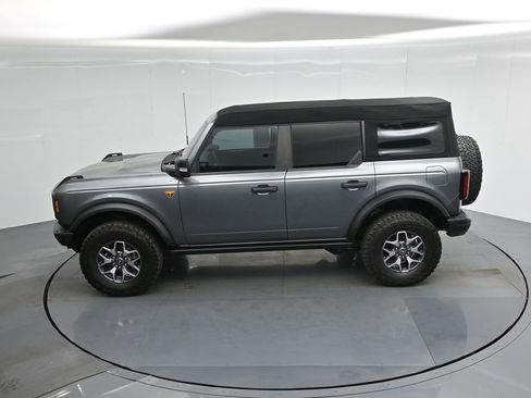 Certified 2023 Ford Bronco Badlands image 47