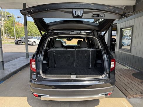 Used 2019 Honda Pilot Touring image 21