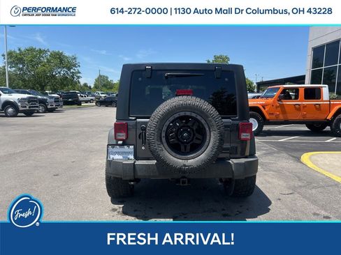 Used 2014 Jeep Wrangler Unlimited Sport w/ Quick Order Package 24S AWD/4WD image 5